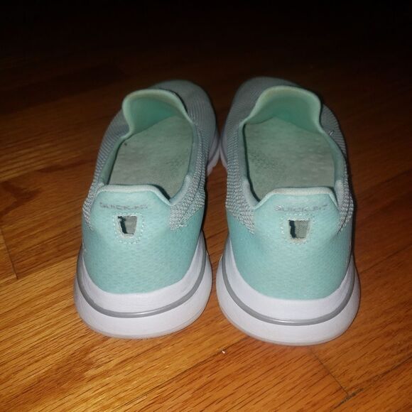 Skechers mint green Slip-On Flats - Picture 4 of 7